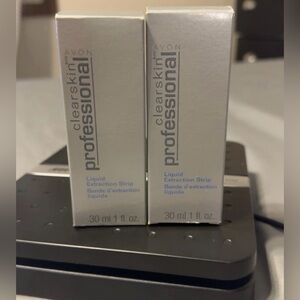 Avon Clearskin Professional Liquid Extraction Strip 1 oz LOT OF 2! (2 fl oz)